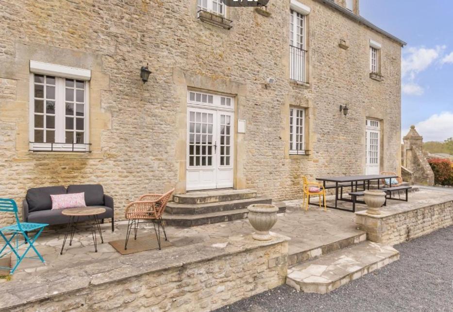 Grand Gite De La Ferme De La Tourelle Longues-sur-Mer Екстериор снимка